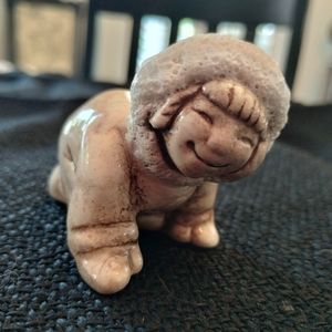 Eskimo figure